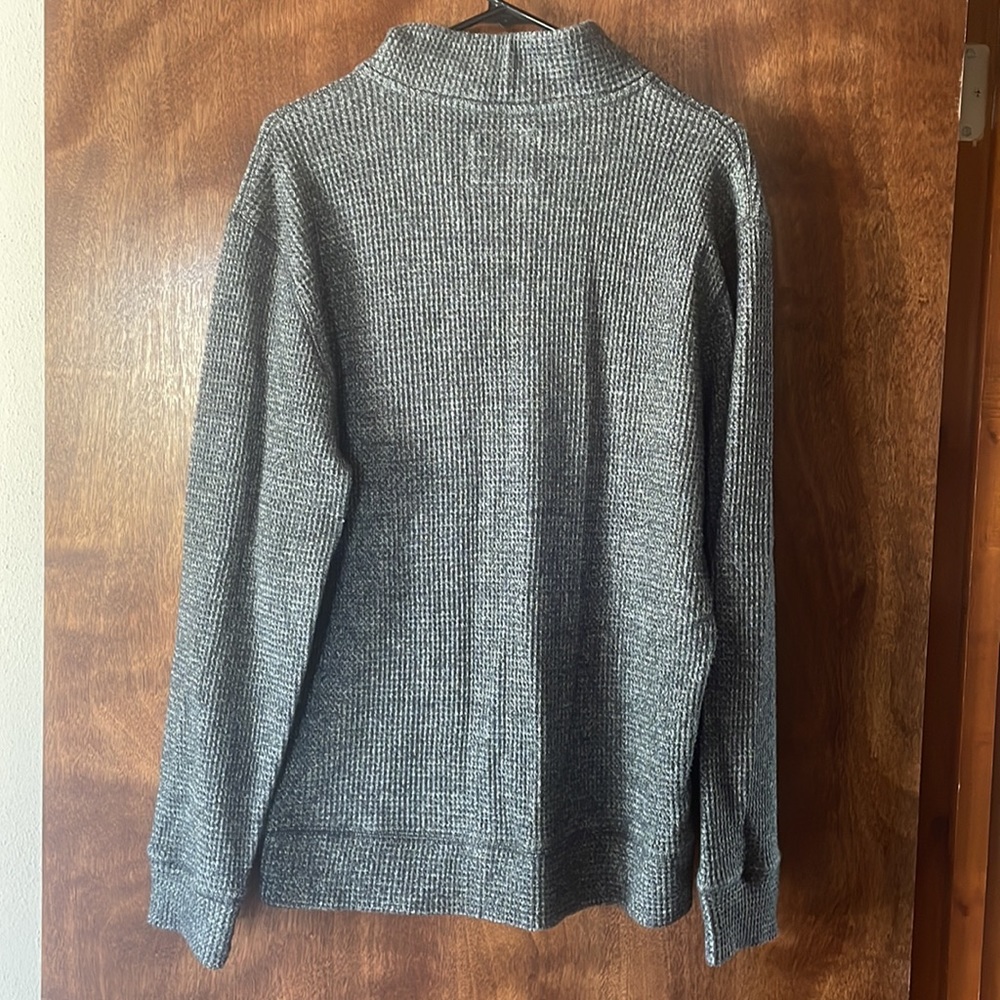 Express button V-neck sweater - Picture 2 of 5